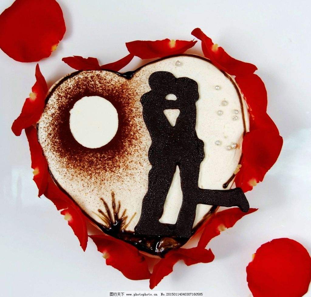 爱心情侣蛋糕